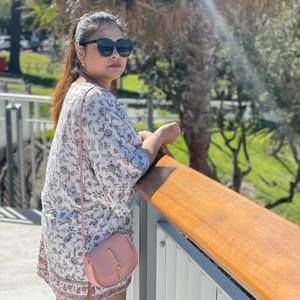 Meet your Posher, Puja